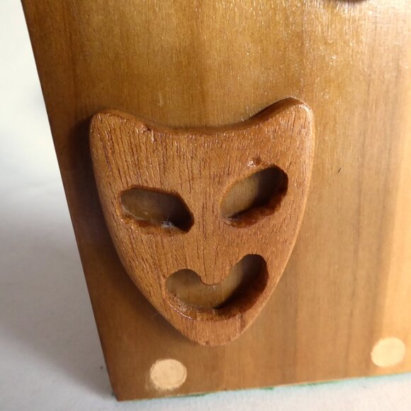 VINTAGE 12" COMEDY TRAGEDY MASK WOOD BOOKEND BOOK DVD CD ENTERTAINMENT HOLDER - Picture 3 of 10
